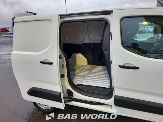 标致Partner 130pk封闭式厢式货车