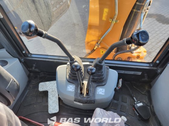 ケース 570SV バックホーローダー