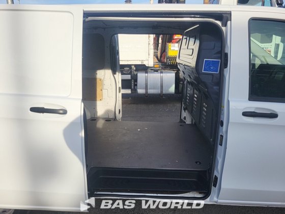 メルセデス・ヴィトー 110 クローズド・ボックス・バン