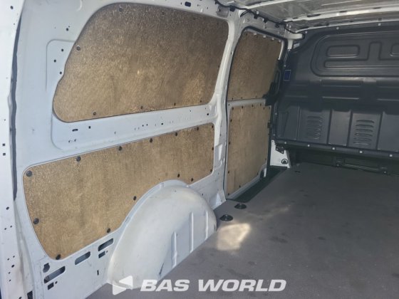 メルセデス・ヴィトー 110 クローズド・ボックス・バン