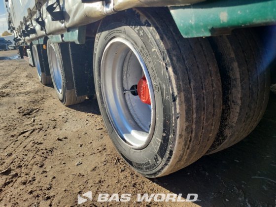 ミュースブルガー カーテンサイド セミトレーラー