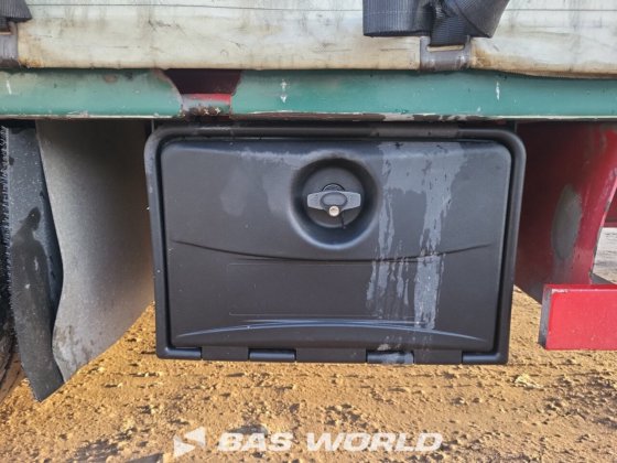 ミュースブルガー カーテンサイド セミトレーラー