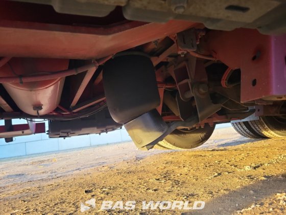 Meusburger 帘式半挂车