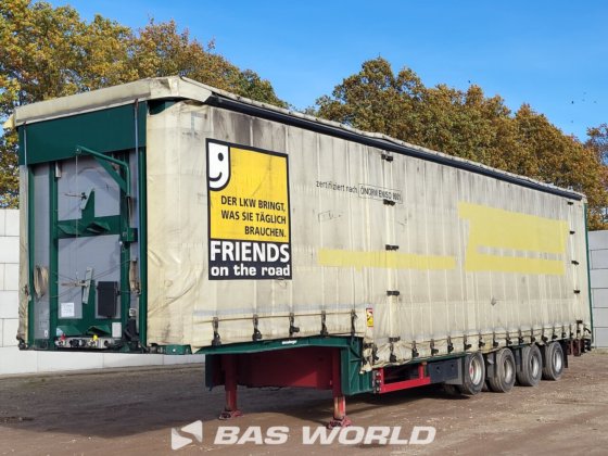 Meusburger 帘式半挂车