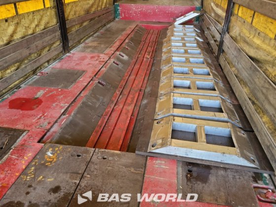 Meusburger 帘式半挂车