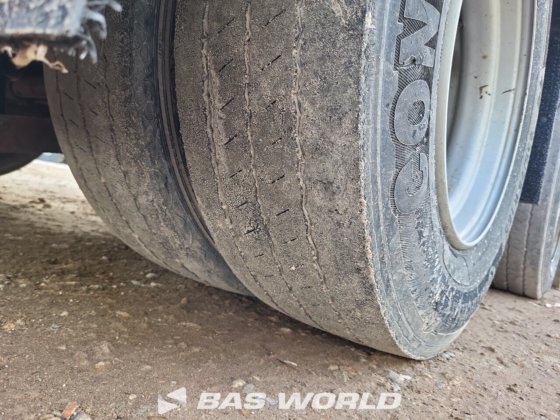 Meusburger 帘式半挂车