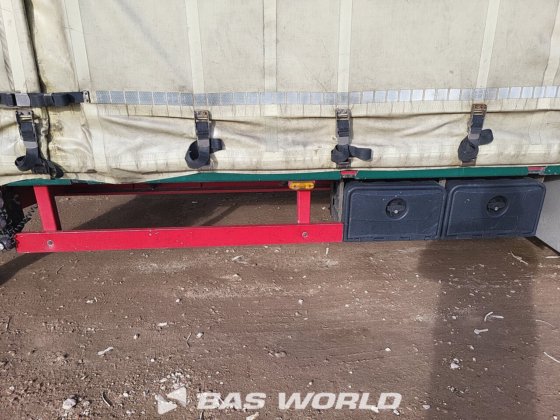 ミュースブルガー カーテンサイド セミトレーラー