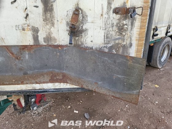 Meusburger 帘式半挂车