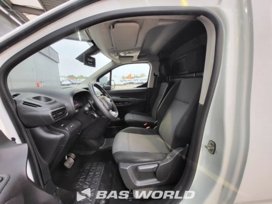 シトロエン ベルランゴ 130 パック クローズド