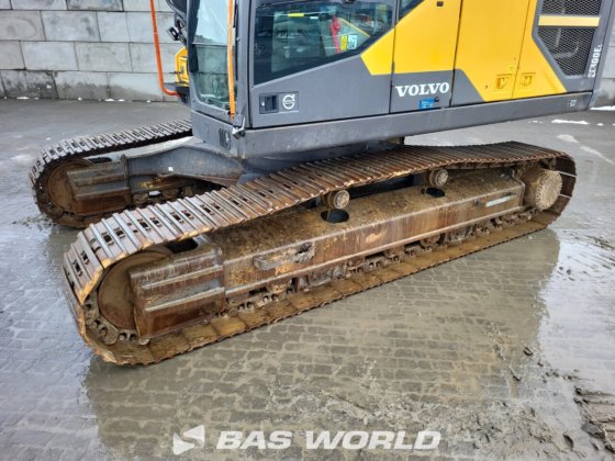 沃尔沃 EC300 E L 履带式挖掘机