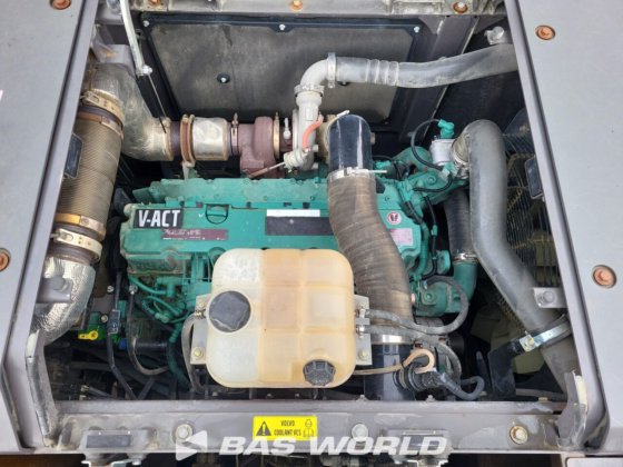 沃尔沃 EC300 E L 履带式挖掘机