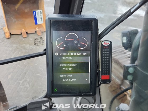 沃尔沃 EC300 E L 履带式挖掘机