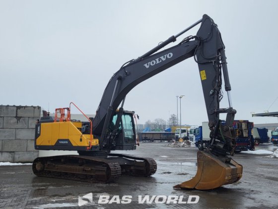 沃尔沃 EC300 E L 履带式挖掘机