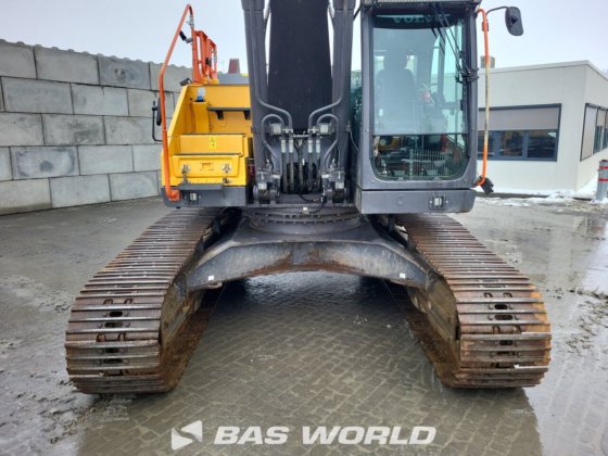 沃尔沃 EC300 E L 履带式挖掘机