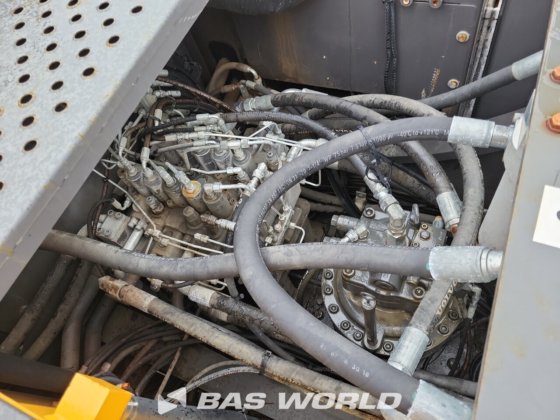 沃尔沃 EC300 E L 履带式挖掘机