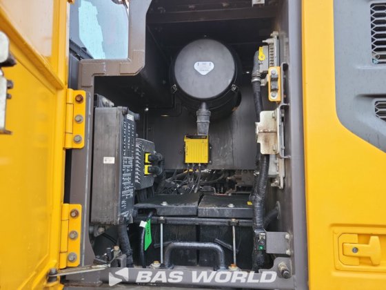 沃尔沃 EC300 E L 履带式挖掘机