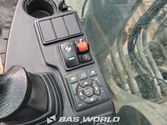 沃尔沃 EC300 E L 履带式挖掘机