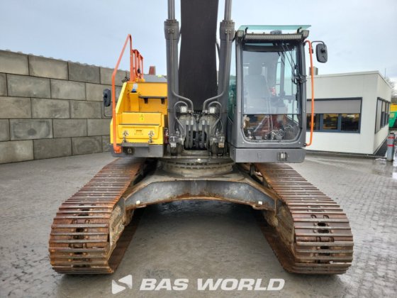 沃尔沃 EC300 E L 履带式挖掘机