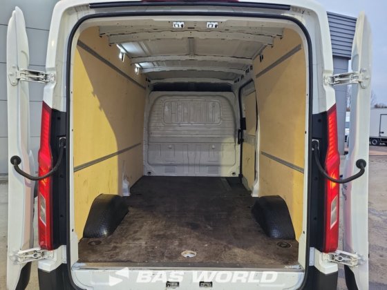 Maxus 封闭箱式货车