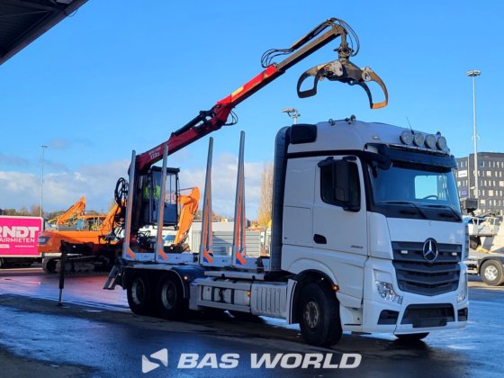 メルセデス・アクトロス 2663 6X4 アルカー木材トラック