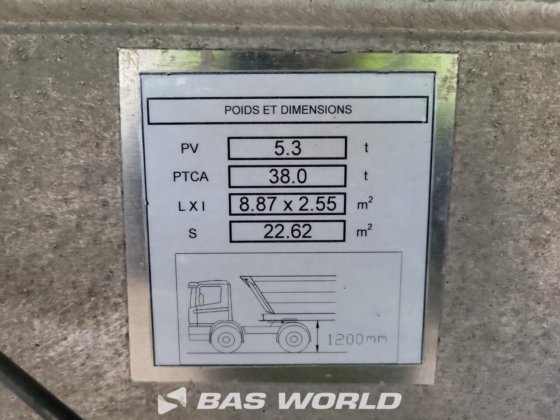 格拉纳鲁翻斗车