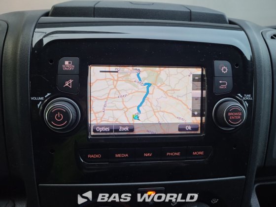 オペル モヴァーノ 165PK クローズドボックスバン