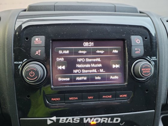 オペル モヴァーノ 165PK クローズドボックスバン