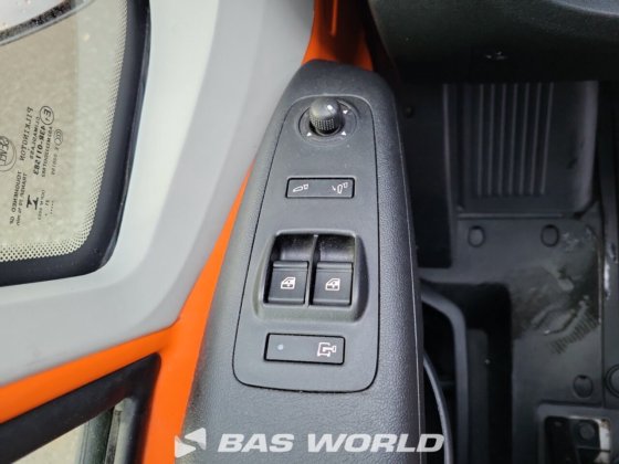 オペル モヴァーノ 165PK クローズドボックスバン