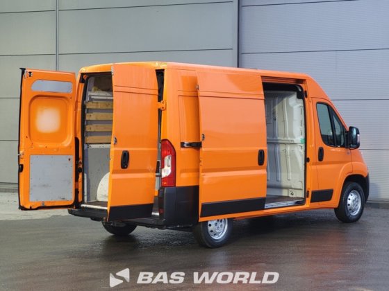 オペル モヴァーノ 165PK クローズドボックスバン