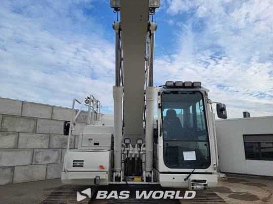 小松 PC210 LC-10 履带式挖掘机