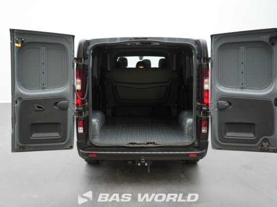 ルノー トラフィック 145pk クローズドボックスバン