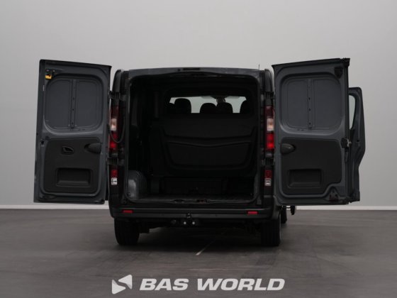 ルノー トラフィック 145pk クローズドボックスバン