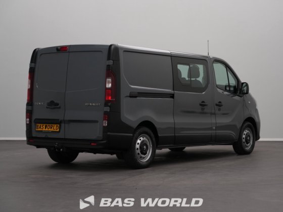 ルノー トラフィック 145pk クローズドボックスバン