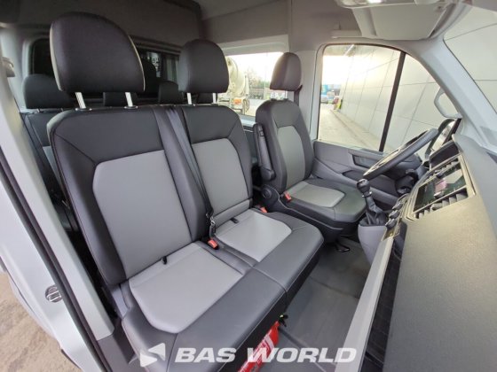 フォルクスワーゲン クラフター 102pk クローズドボックスバン