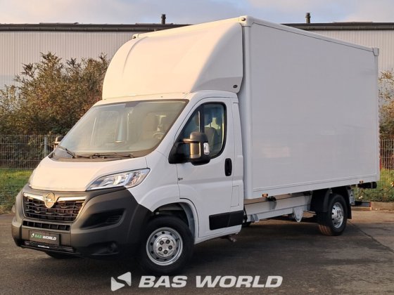 オペル モバノ 140PK ボックスボディ