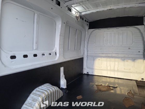 Maxus 封闭箱式货车