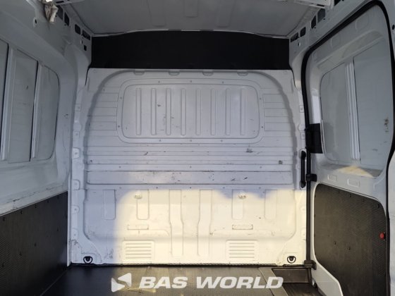 Maxus 封闭箱式货车