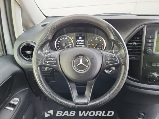 奔驰 Vito 114 封闭箱式货车