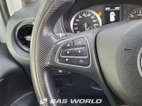 奔驰 Vito 114 封闭箱式货车