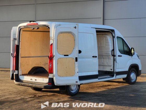 Maxus 封闭箱式货车