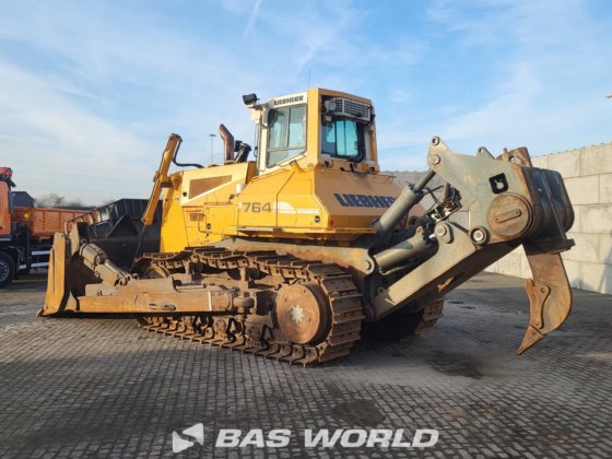 利勃豪世 PR764 爬坡推铲机