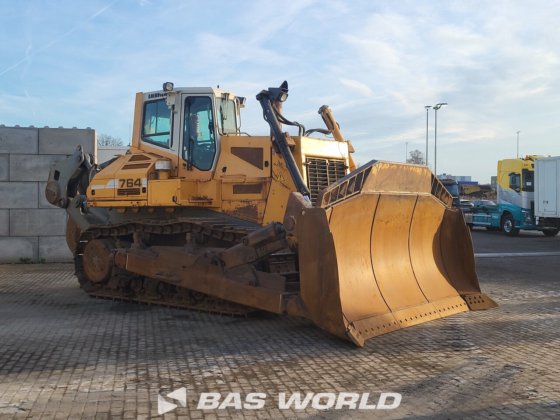 利勃豪世 PR764 爬坡推铲机