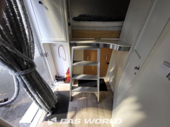 スカニア 85M 4X2 キャンピングカー