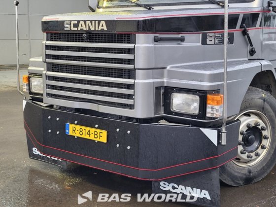 スカニア 85M 4X2 キャンピングカー