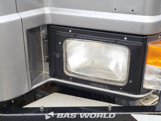 スカニア 85M 4X2 キャンピングカー