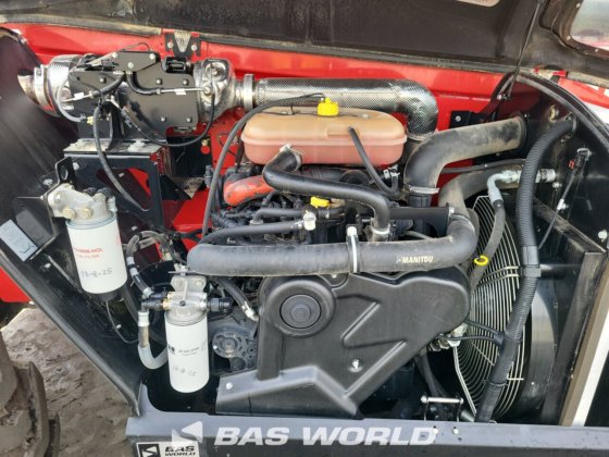 马尼托 MT1840 伸缩臂叉装机