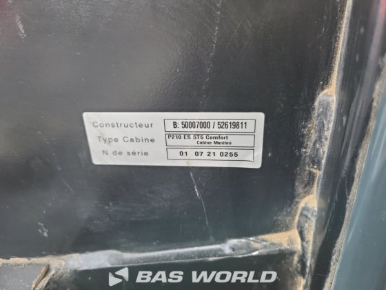 马尼托 MT1840 伸缩臂叉装机