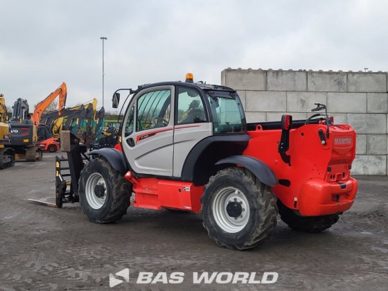 马尼托 MT1840 伸缩臂叉装机