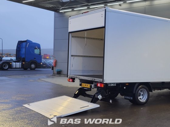 イヴェコ・デイリー 35C16 ボックスボディ