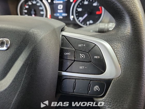 イヴェコ・デイリー 35C16 ボックスボディ